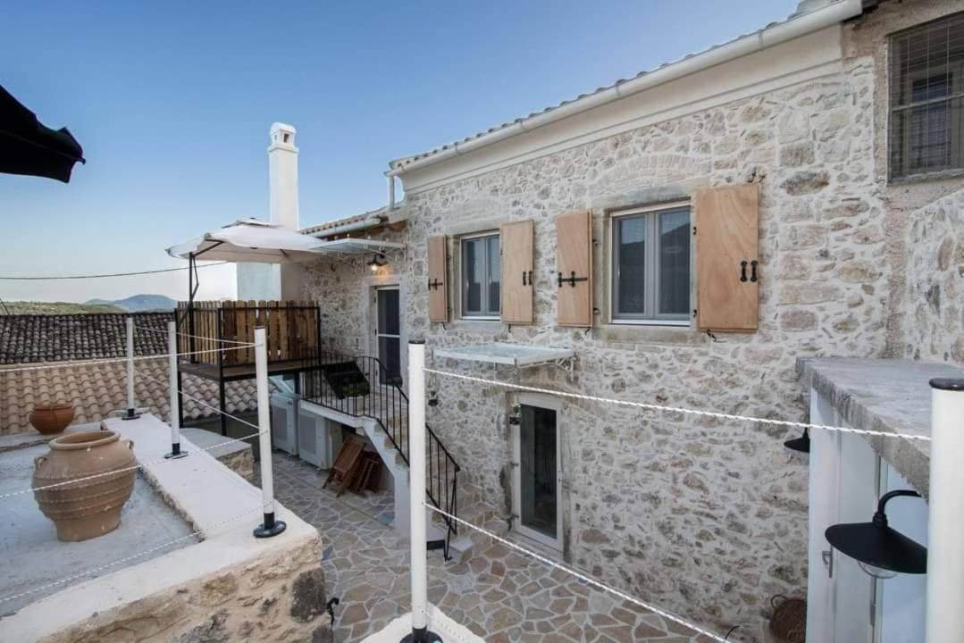 Nikolas est1773. Villa Áno Korakiána Exterior foto